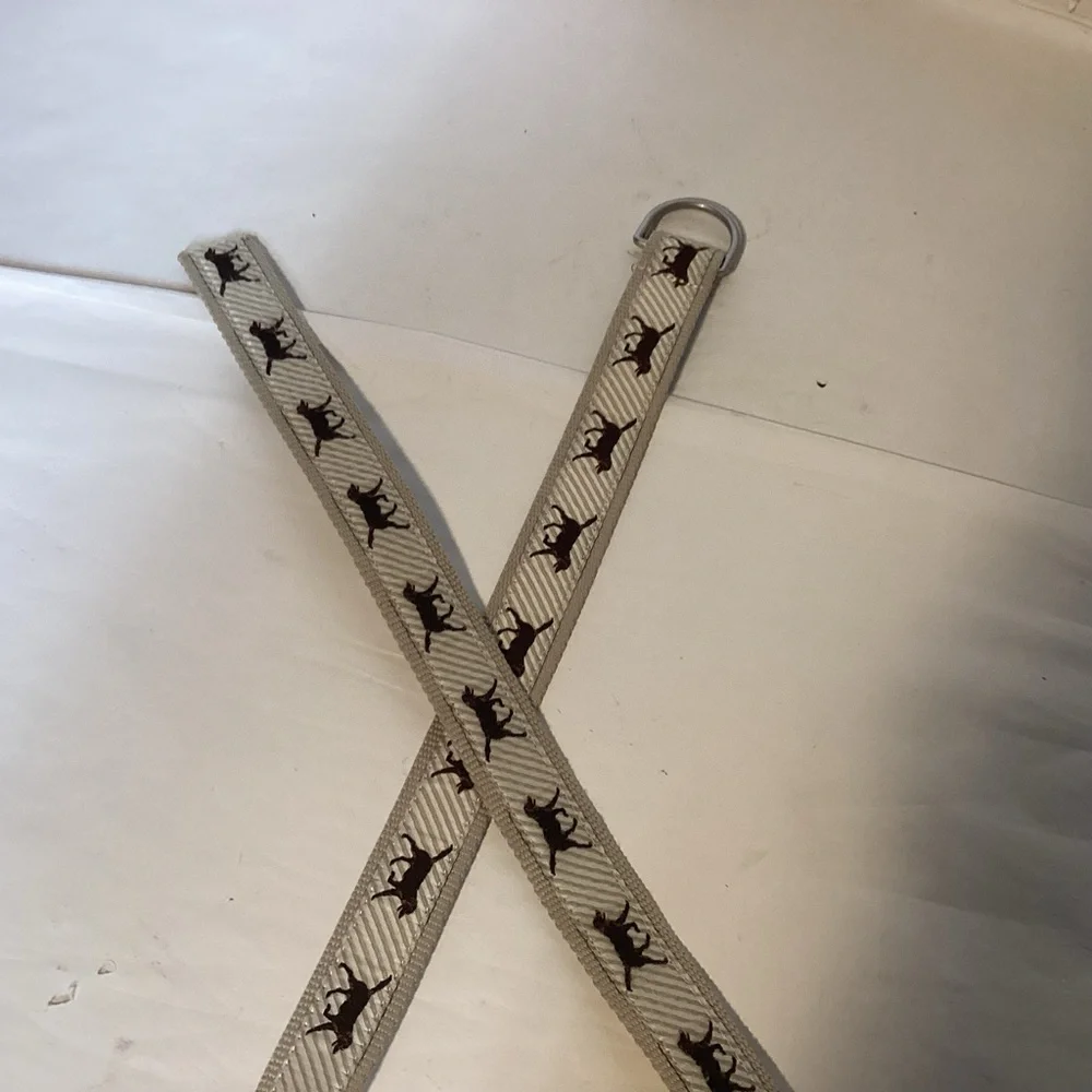 L.L. Bean Belt tan striped with Labrador retrievers Men’s unisex size L / XL - Picture 8 of 11